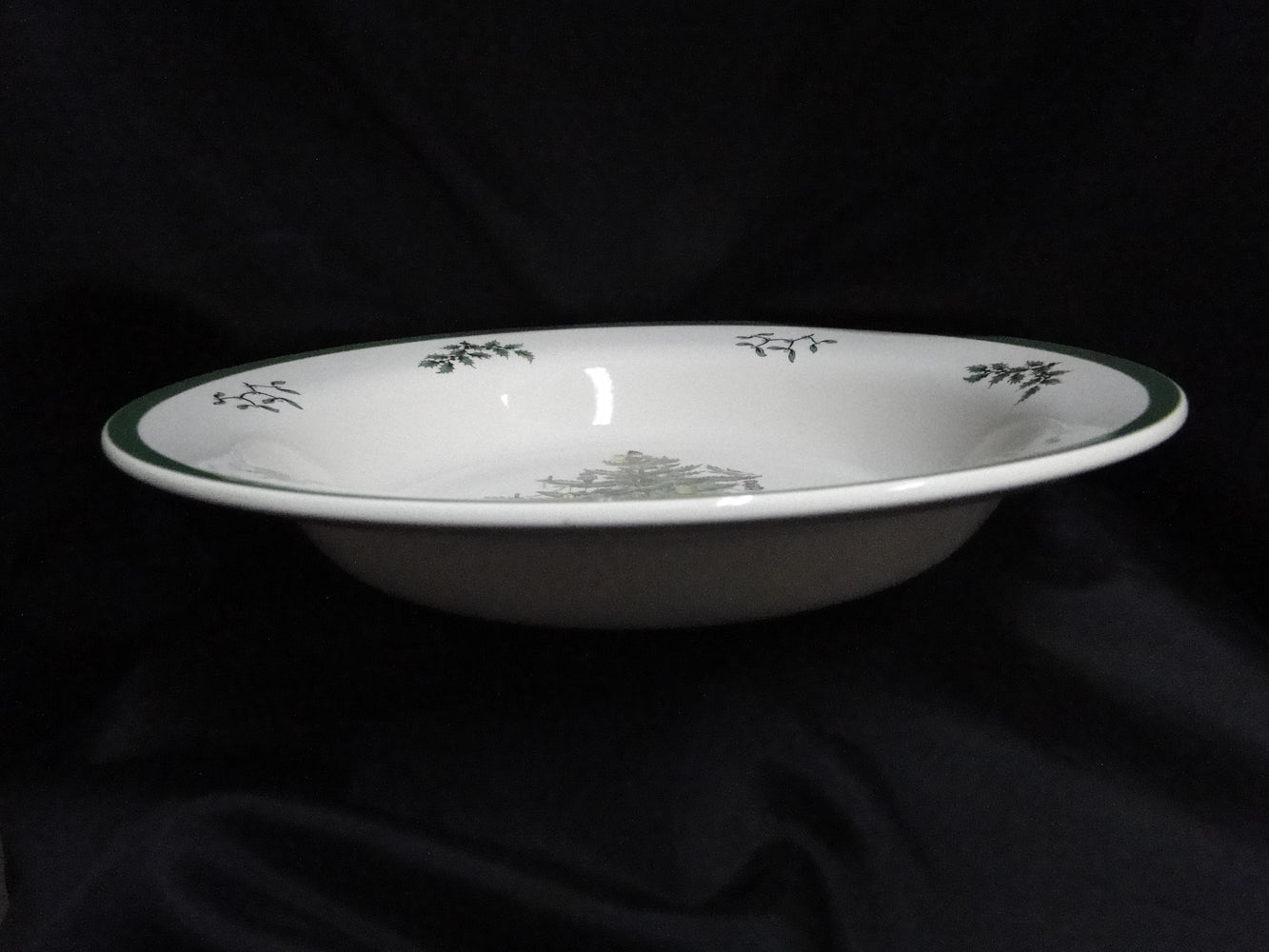 Spode Christmas Tree, Green Trim, England: Round Serving Bowl, 11 5/8"