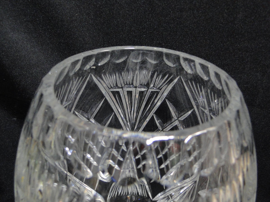 Clear, Cut Criss Cross & Straw Bundles: Flower Vase, 5 3/4" x 11" Tall -- MG#256