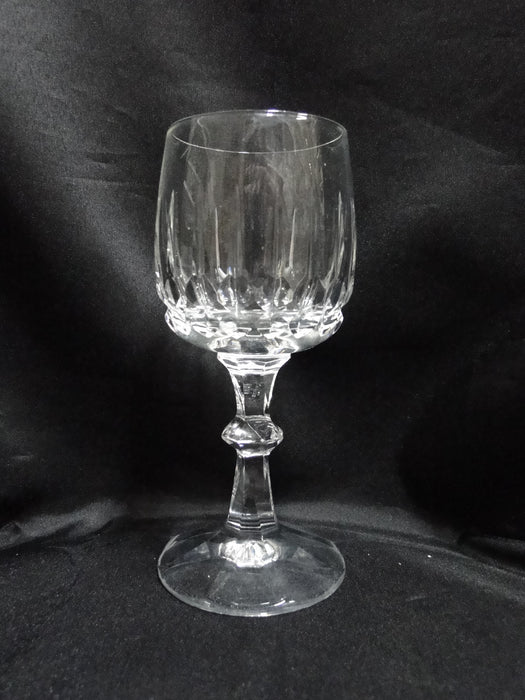 Schott-Zwiesel Tango, Vertical Cuts, Knob Stem: Wine Glass, 6 1/8" Tall