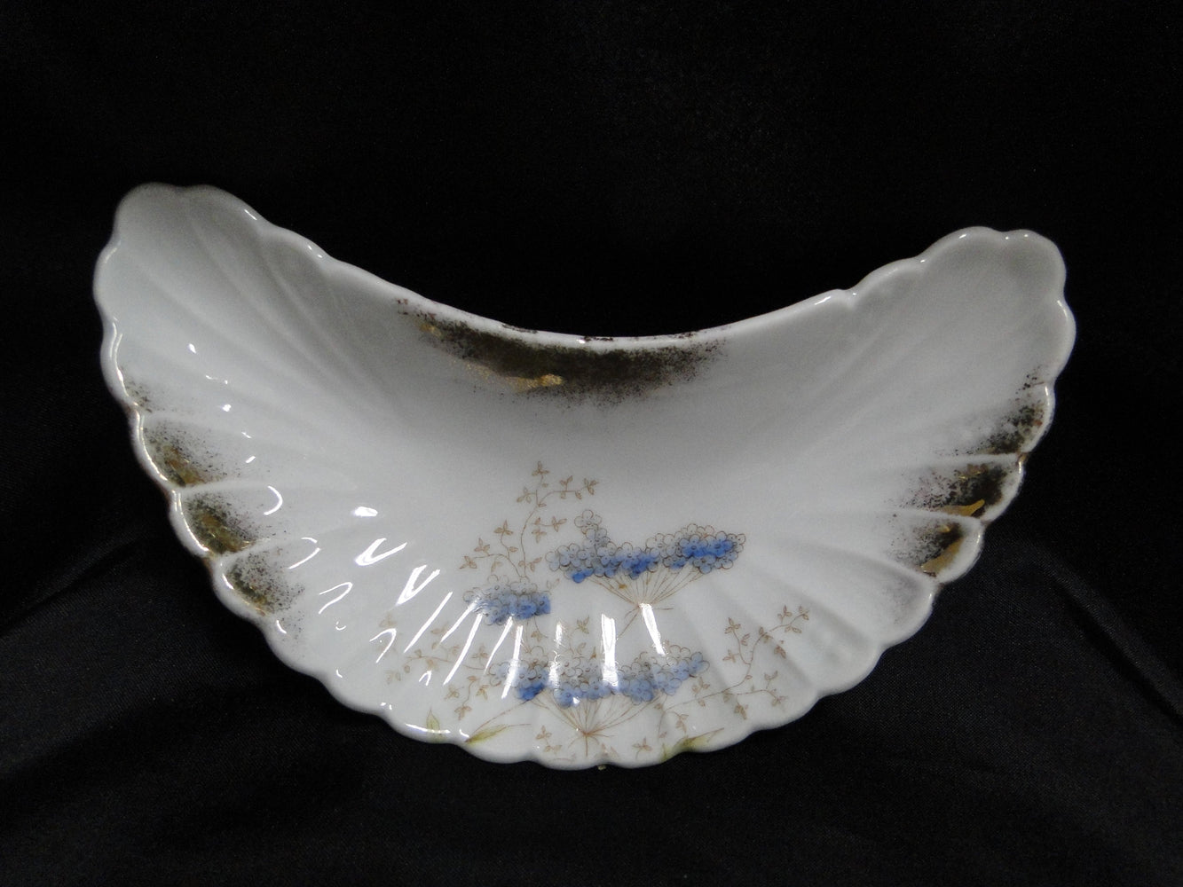 Dresden Blue Flowers, Gold Accents: Crescent Dish, 6 1/4" x 2 7/8"