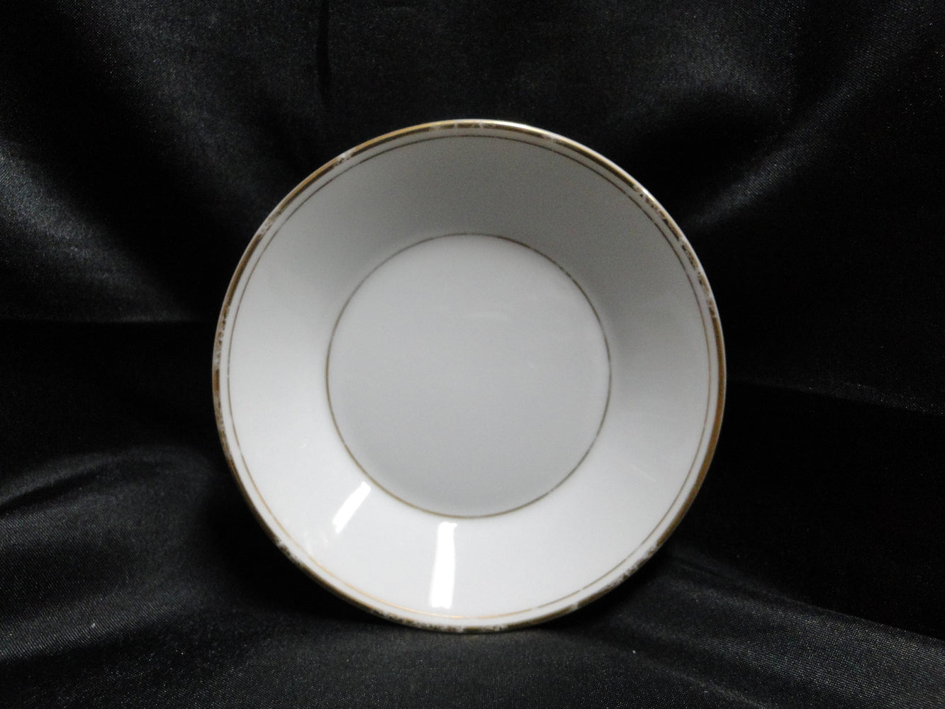 Fitz & Floyd Shell for Neiman Marcus, White: 4 5/8" Demi Saucer Only