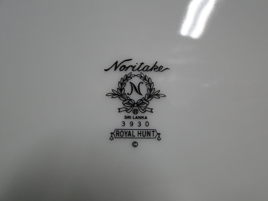 Noritake Royal Hunt, 3930, Plaid, Fruit, Animals: Round Serving Bowl, 8 3/4"