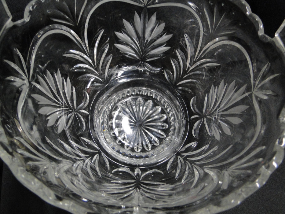 Crystal Clear Industries Madrid: Basket, 7" x 8 1/4" Tall