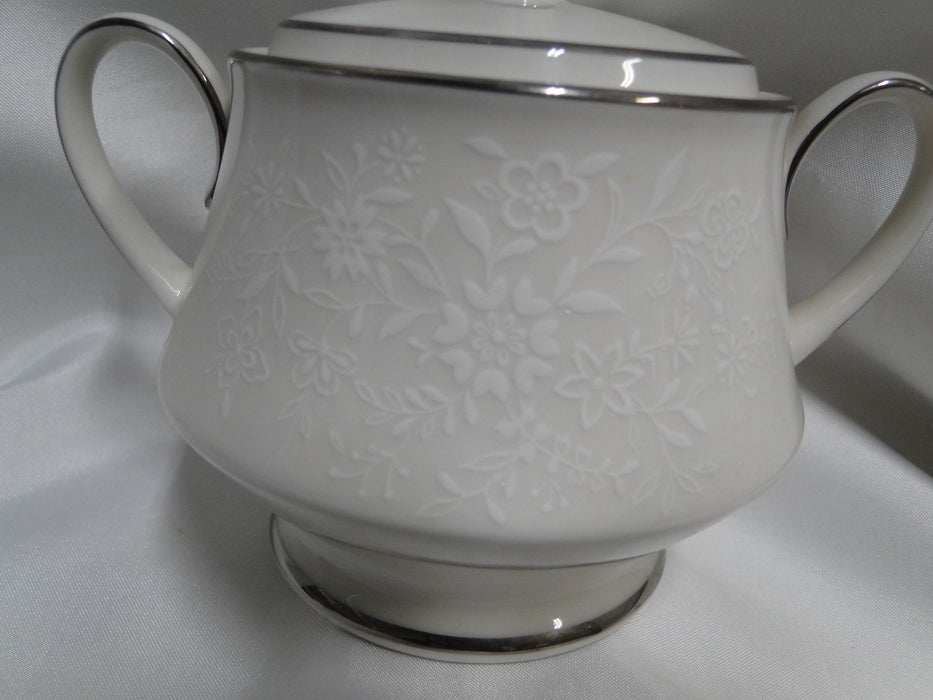 Noritake Affection, 7192, White Flowers: Sugar Bowl & Lid, 4 5/8" Tall