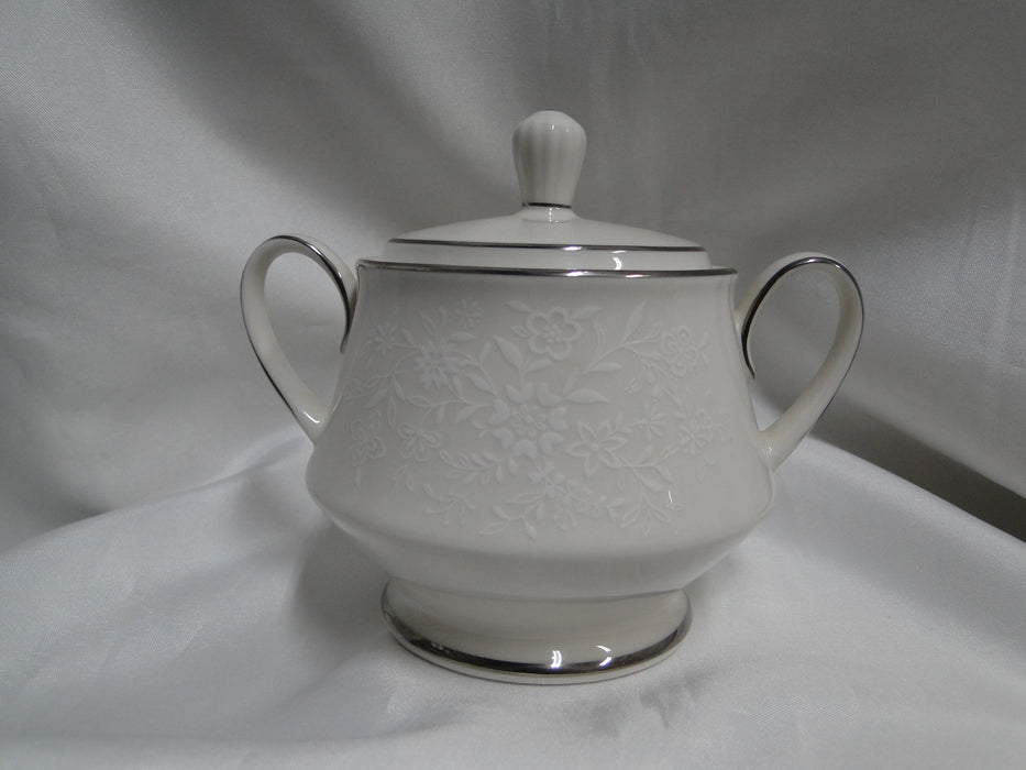 Noritake Affection, 7192, White Flowers: Sugar Bowl & Lid, 4 5/8" Tall
