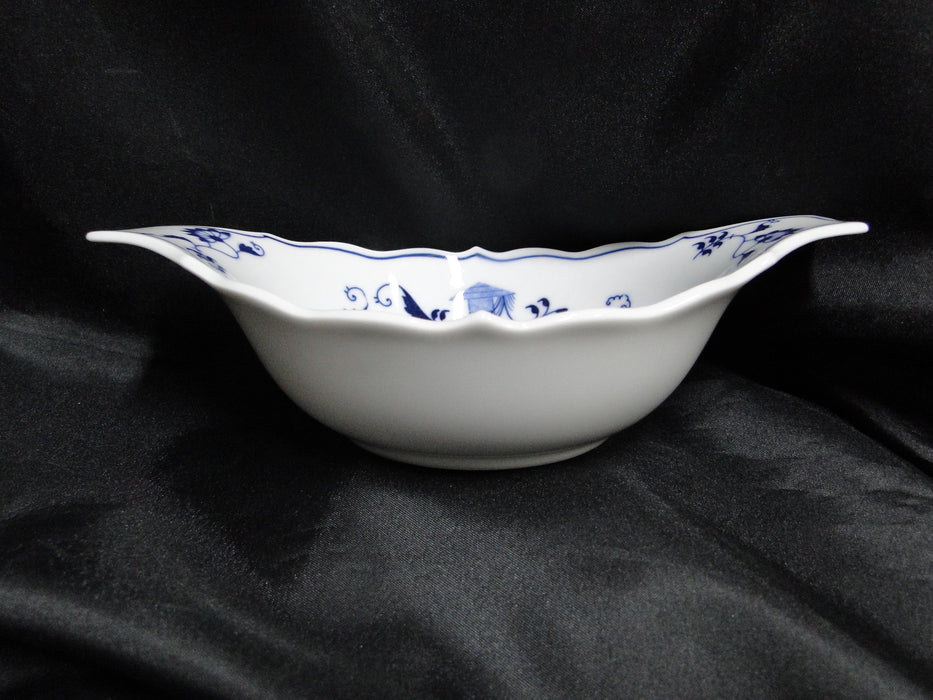 Blue Danube, Blue Onion: Bowl w/ Lug Handles, 8 1/2" x 5 1/2" x 2"
