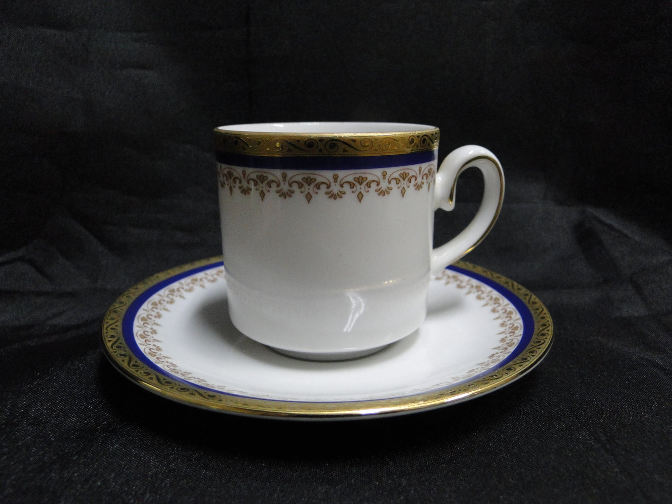 Tirschenreuth TIR419, Cobalt  Blue & Gold on White: Demitasse Cup & Saucer Set