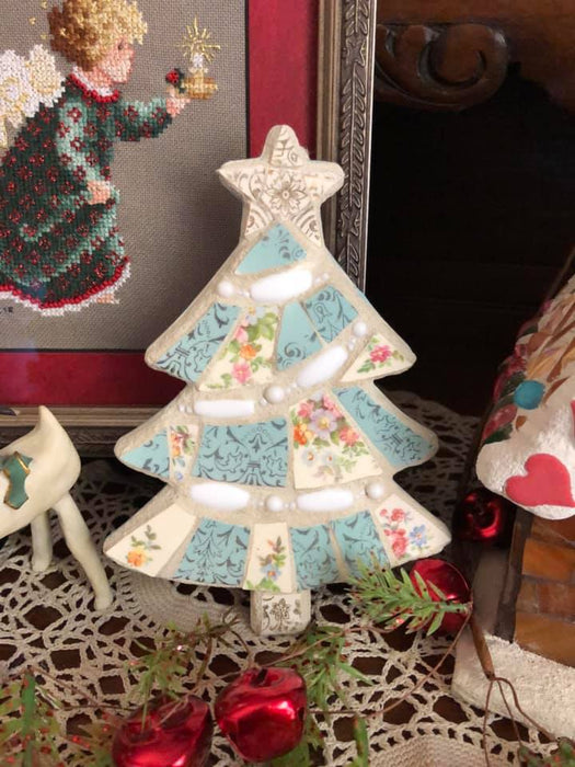 Mosaic Art Class Using Porcelain Plates: Select Your Project