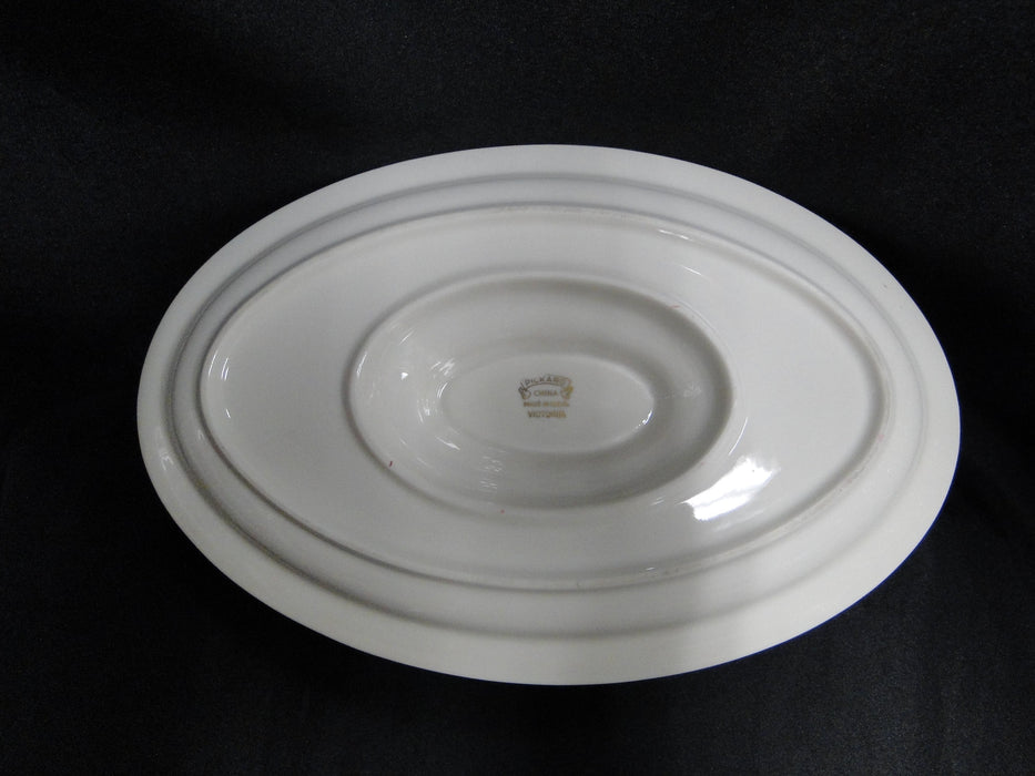 Pickard Victoria, Ivory w/ Gold Scrolls: Gravy Boat w/ Attached Underplate