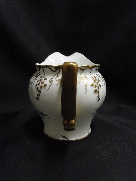 Royal Crown Derby Vine, Florals: Creamer / Cream Pitcher, 3 3/4", Garnett
