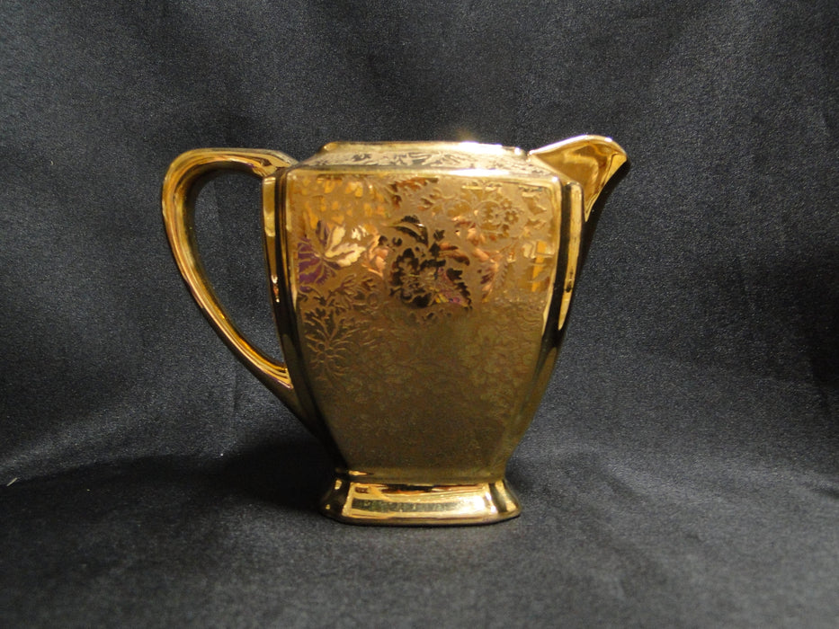 Arzberg ARZ250, Gold & Platinum, People & Flowers: Creamer, 3 7/8"