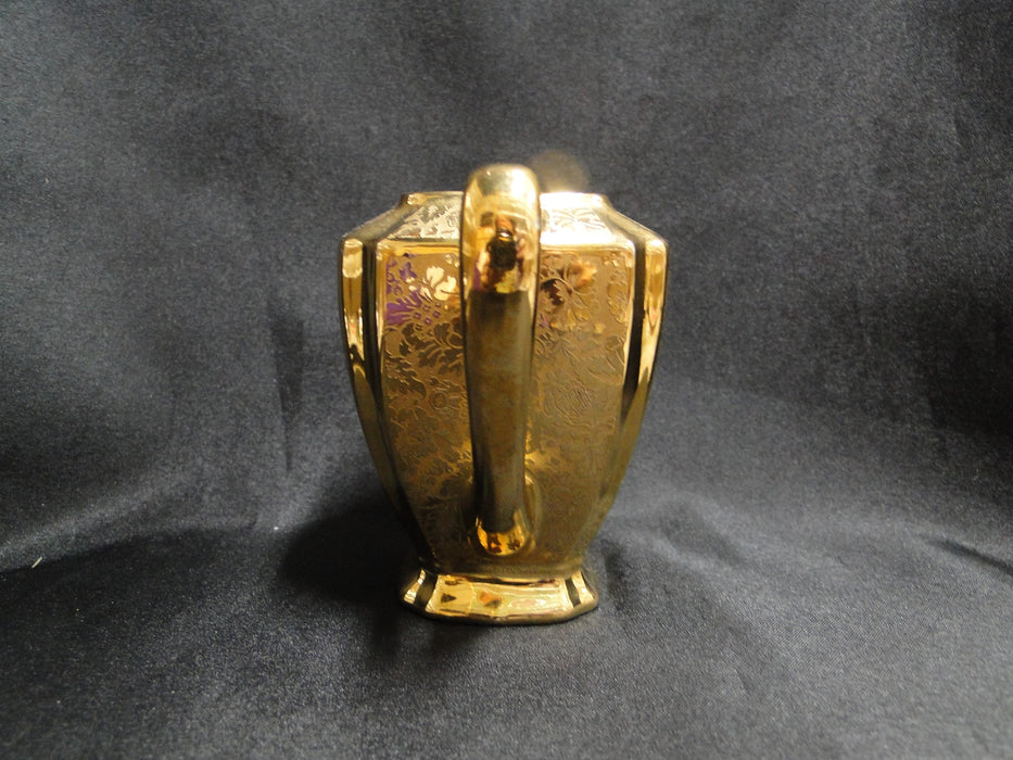 Arzberg ARZ250, Gold & Platinum, People & Flowers: Creamer, 3 7/8"
