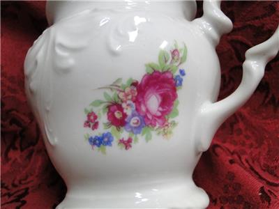 Wawel WAV11, Floral Sprays, Embossed Scrolls: Creamer / Cream Pitcher, 4"