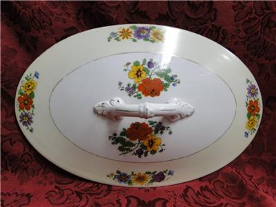 Thun Thu71 Floral Rim & Center, Cream Band: Oval Covered Serving Bowl