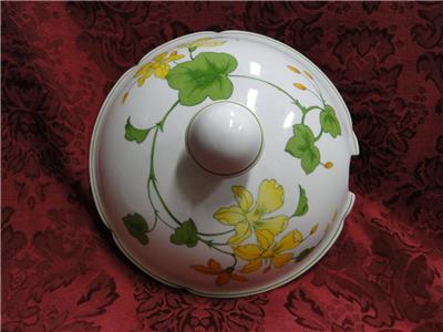 Villeroy & Boch Geranium, Yellow & Green, No Rib: Tureen & Lid, 8 1/2" Tall