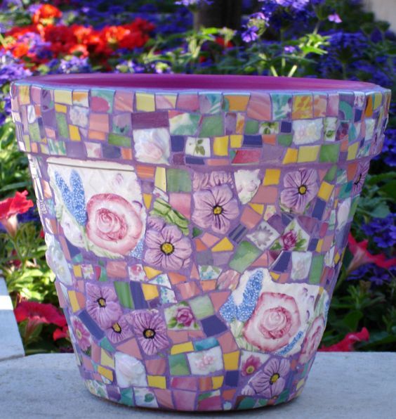Mosaic Art Class Using Porcelain Plates: Select Your Project