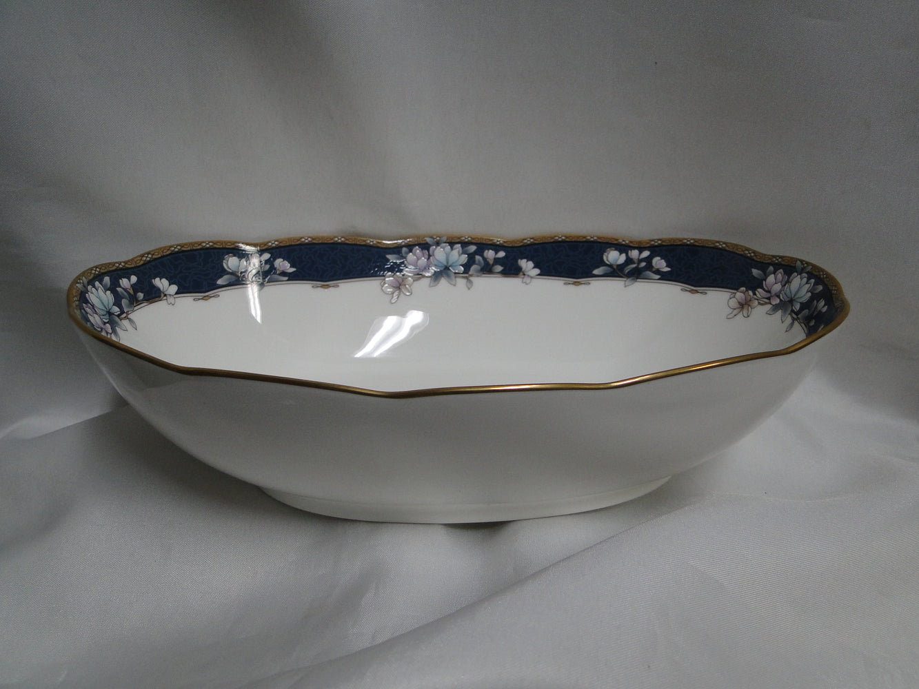 Noritake Sandhurst, 9742, Florals on Blue Band: Oval Serving Bowl, 9 3/8"