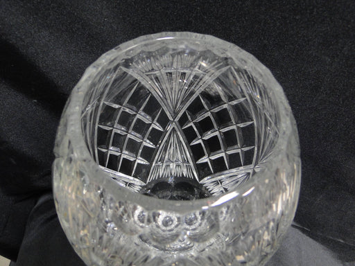 Clear, Cut Criss Cross & Straw Bundles: Flower Vase, 5 3/4" x 11" Tall -- MG#256