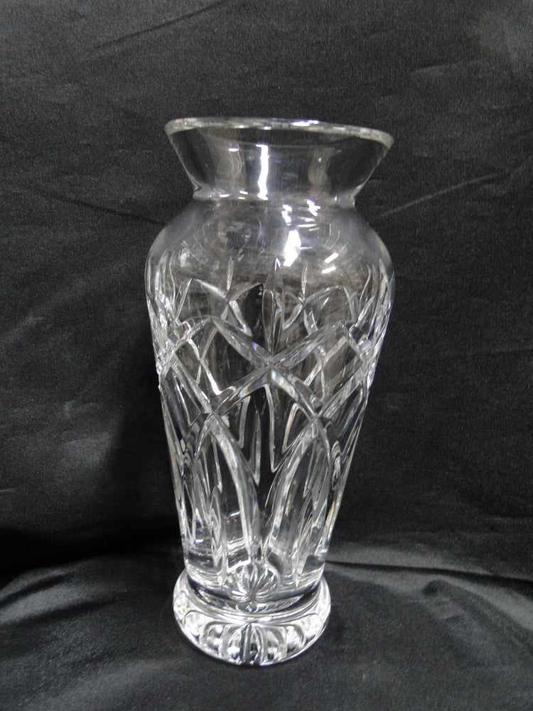 Marquis by Waterford Glenbrook, Vertical & "X" Cuts: Flower Vase, 10 1/8" Tall