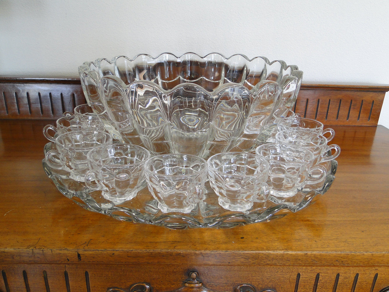 Cambridge Cascade: 14 3/4" Punch Bowl, 20 7/8" Underplate, & 11 Cup Set