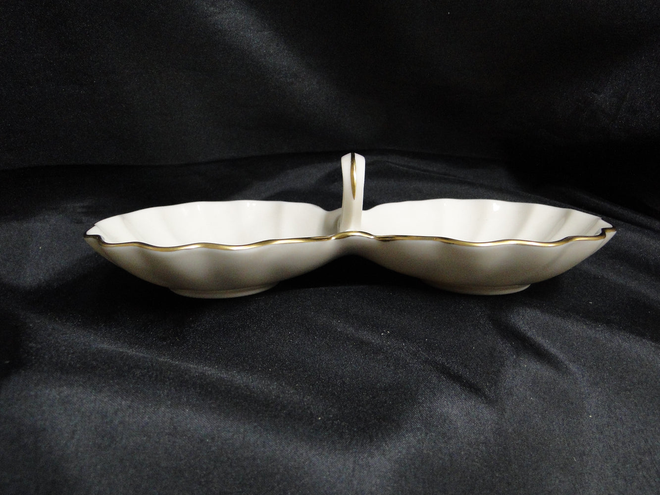 Lenox Bermuda Collection, Gold Trim: Handled Divided Server / Relish Dish 9 1/8"