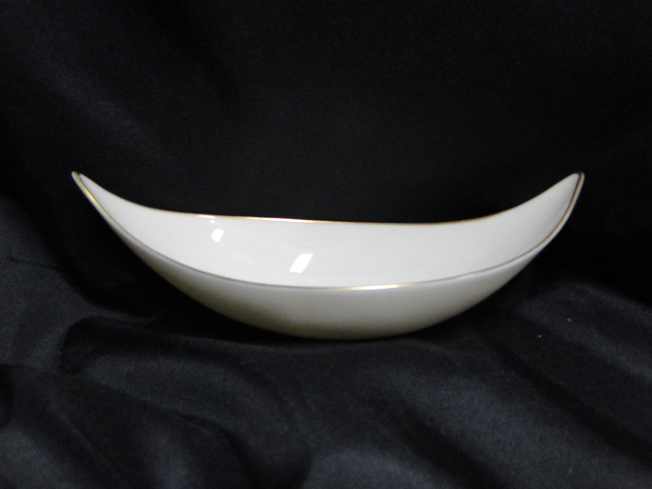 Lenox Olympia Gold, Coupe Shape, Gold Trim: Nut Dish, 8 3/4"