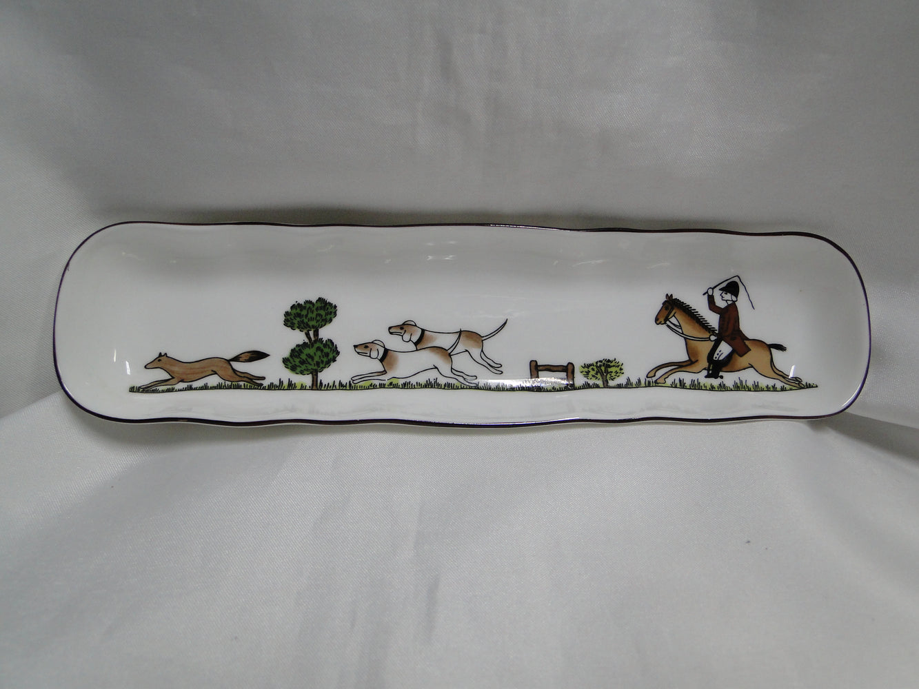 Crown Staffordshire Hunting Scene: Hunters, Horses: Mint Tray, 8 1/2"