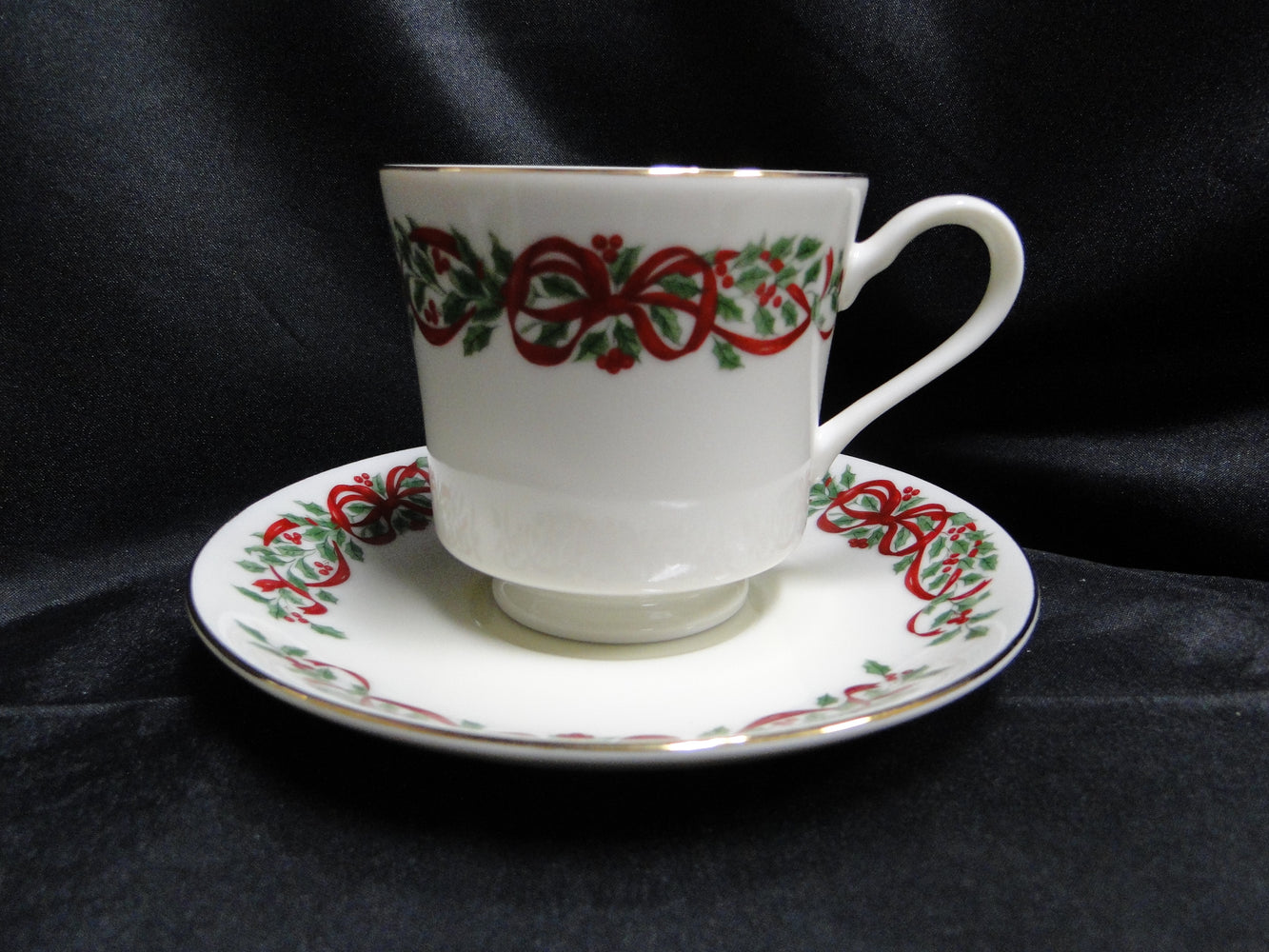 Centurion Ribbon Holly, Red Ribbon: Cup & Saucer Set (s), 3 1/8" Tall