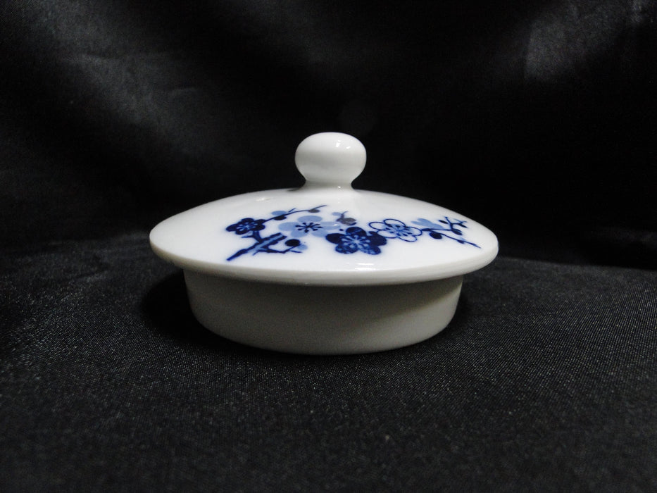 Otagiri (OMC), Japan, Blue Florals on White: Teapot & Lid, 6 Cups