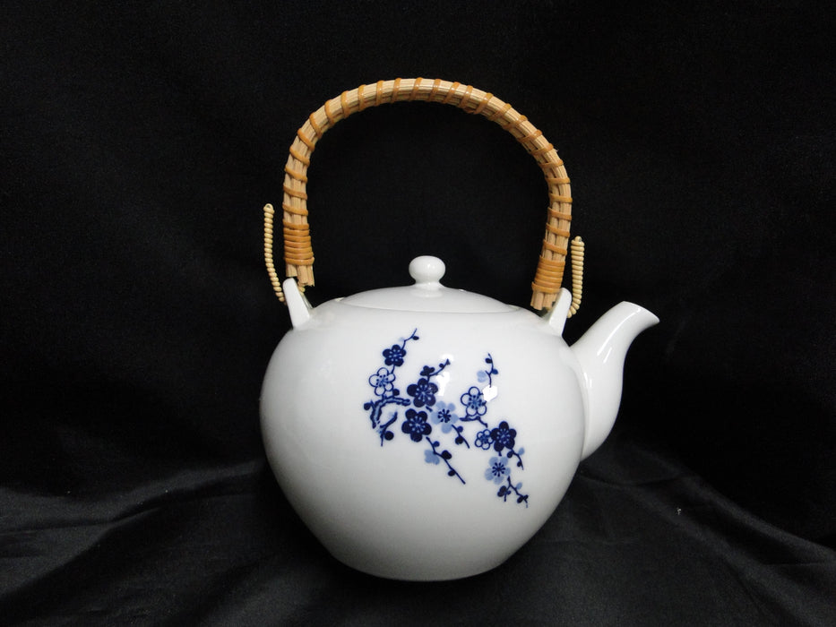 Otagiri (OMC), Japan, Blue Florals on White: Teapot & Lid, 6 Cups