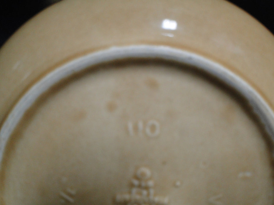 Pfaltzgraff America, Discont 1989: Round Vegetable Bowl #110, 8 1/2" x 2 5/8"