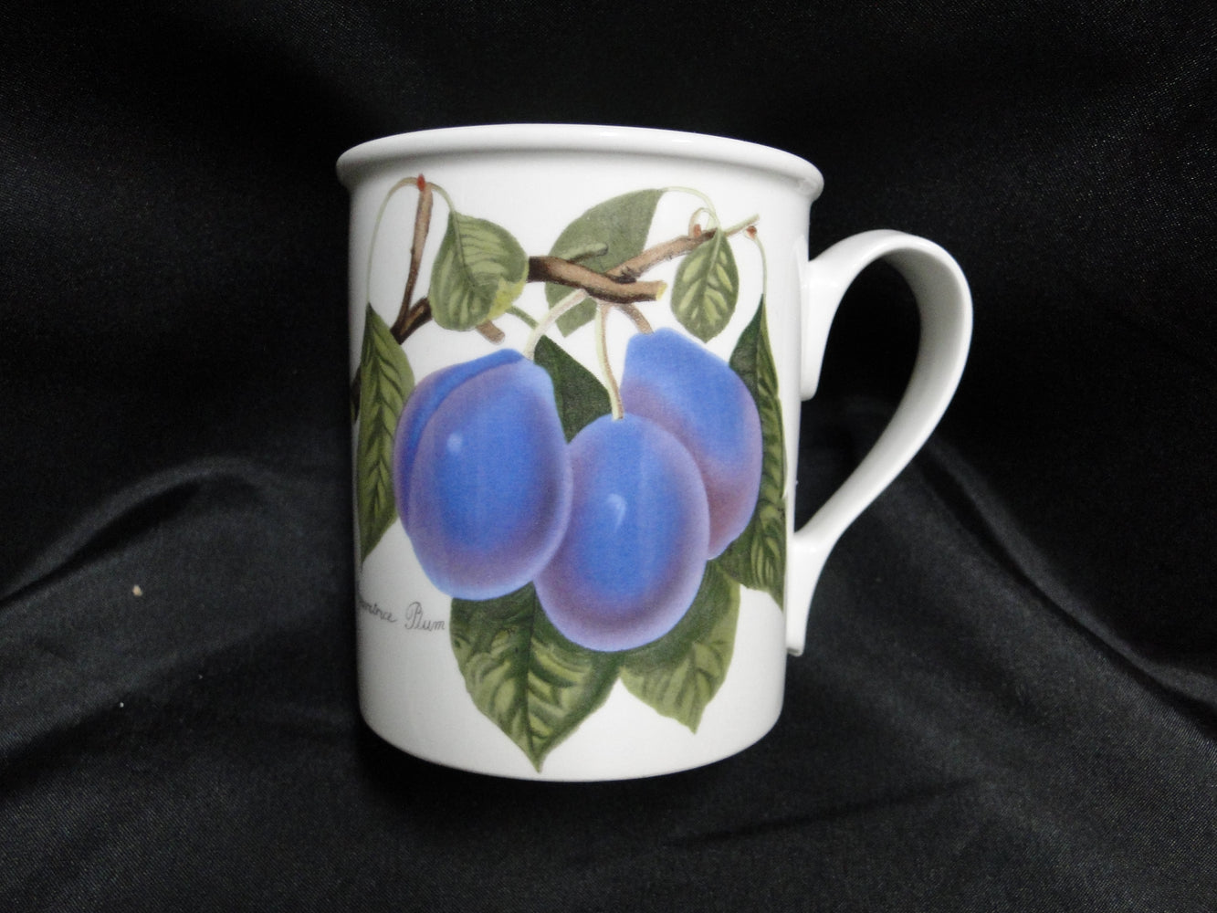 Portmeirion Pomona: Breakfast Mug, L'Imperatrice Plum, 3 5/8" Tall