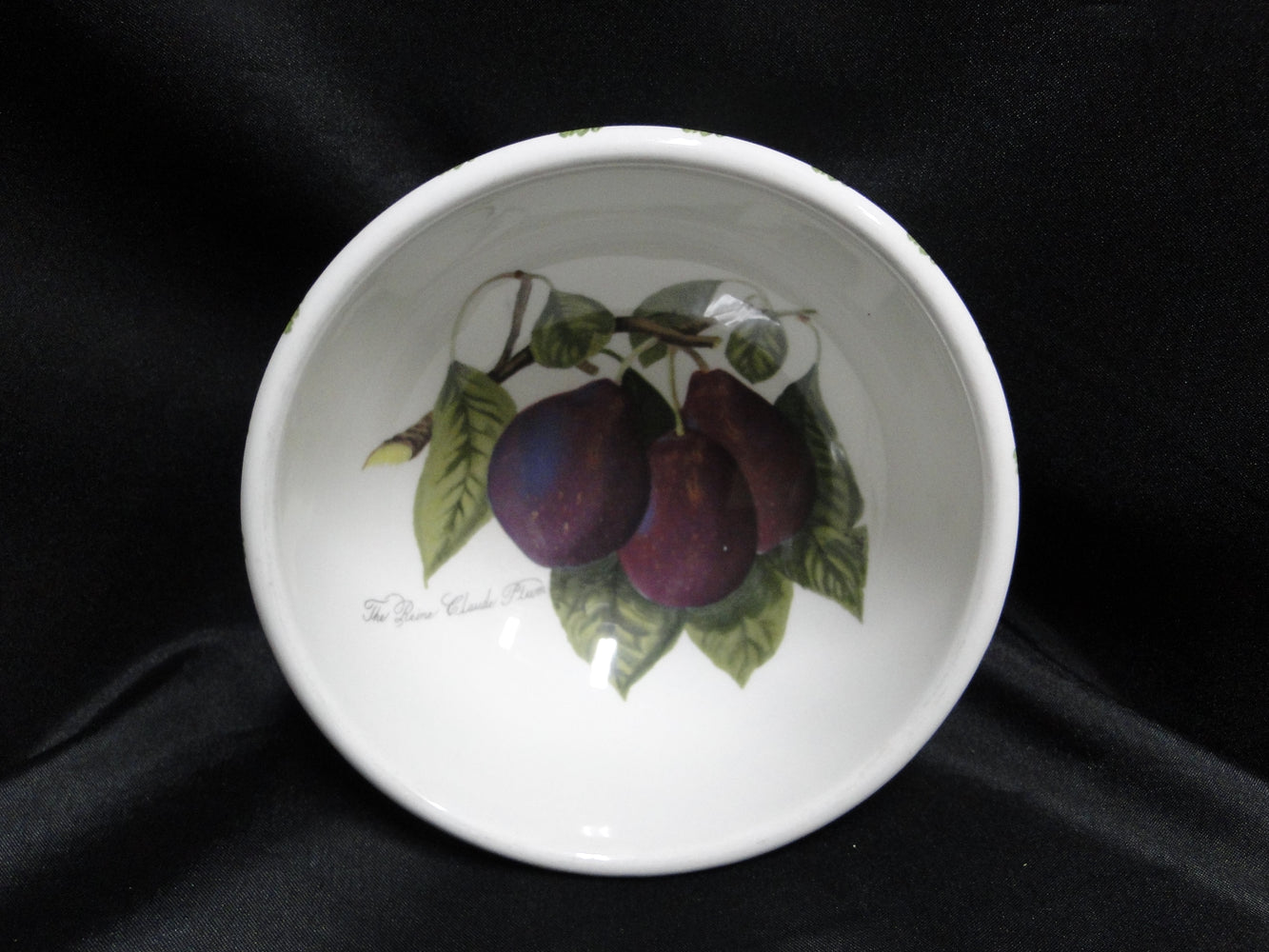 Portmeirion Pomona: Indiv Salad / Dessert Bowl, The Reine Claude Plum, 5 1/2"