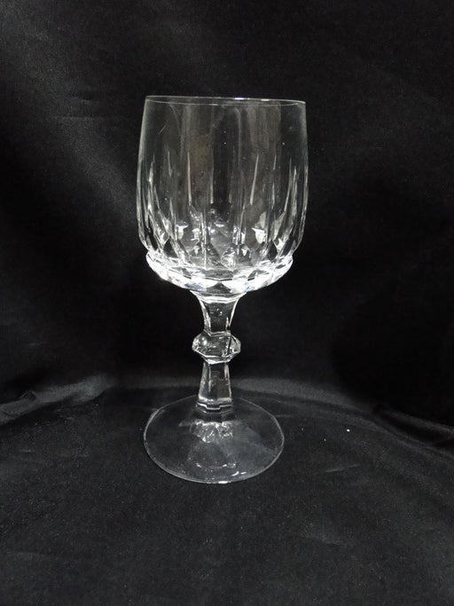 Schott-Zwiesel Tango, Vertical Cuts, Knob Stem: Wine Glass, 6 1/8" Tall