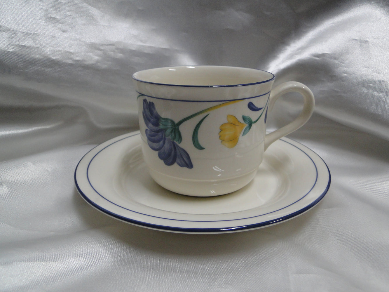 Lenox Buttercups on Blue Chinastone: Cup & Saucer Set (s), 2 3/4" Tall