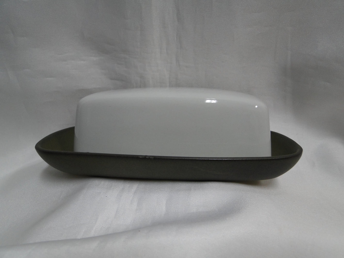 Denby-Langley Camelot Dark Green & White: 1/4 lb Butter Dish & Lid