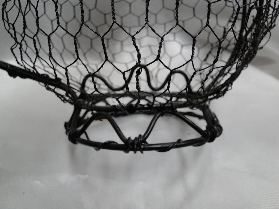 Wire Frame & Chicken Wire Mesh: Teapot & Lid Sculpture, 7 3/4" Tall