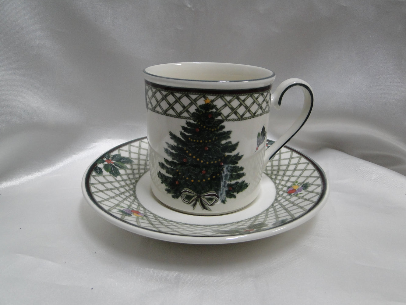 Mikasa Christmas Story, Tree, Lattice: Cup & Saucer Set (s), 3 3/8" Tall