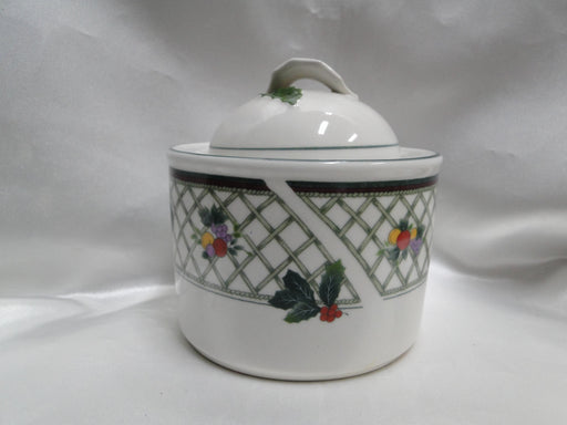 Mikasa Christmas Story, Tree, Lattice: Sugar Bowl & Lid, 4 1/8" Tall