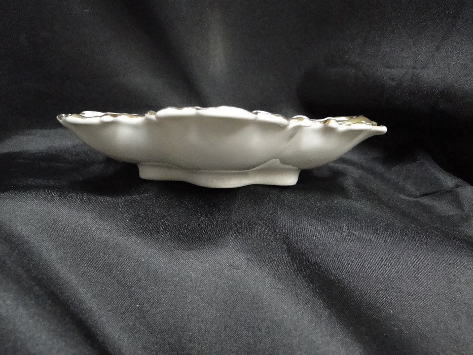 White w/ Golden Wheat, Gold Trim, Scalloped: Leaf Shaped Dish, 7 1/8"