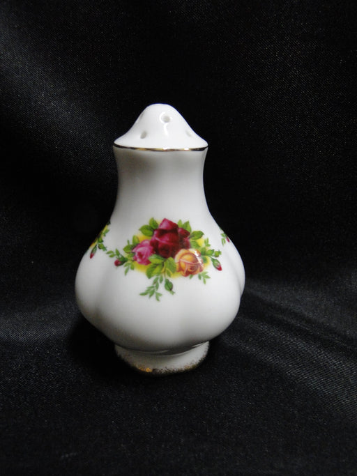 Royal Albert Old Country Roses, England: Salt OR Pepper Shaker, 9 Holes, 3 1/8"