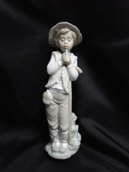 Nao by Lladro Shepherd w/ Sparrow Figurine, Bird, #209, 10 1/2" Tall