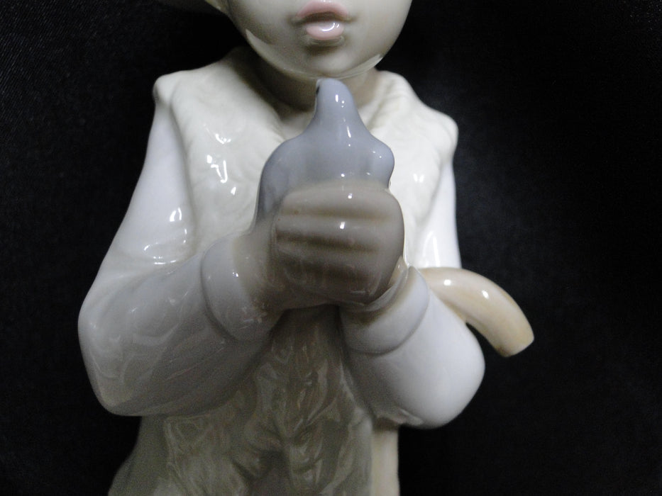 Nao by Lladro Shepherd w/ Sparrow Figurine, Bird, #209, 10 1/2" Tall