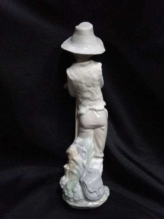 Nao by Lladro Shepherd w/ Sparrow Figurine, Bird, #209, 10 1/2" Tall