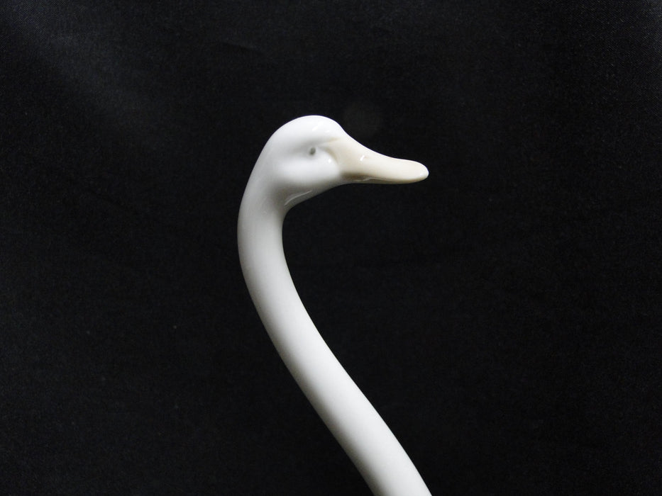 Nao by Lladro Goose Figurine, Bird, #52, 11 3/4" Tall