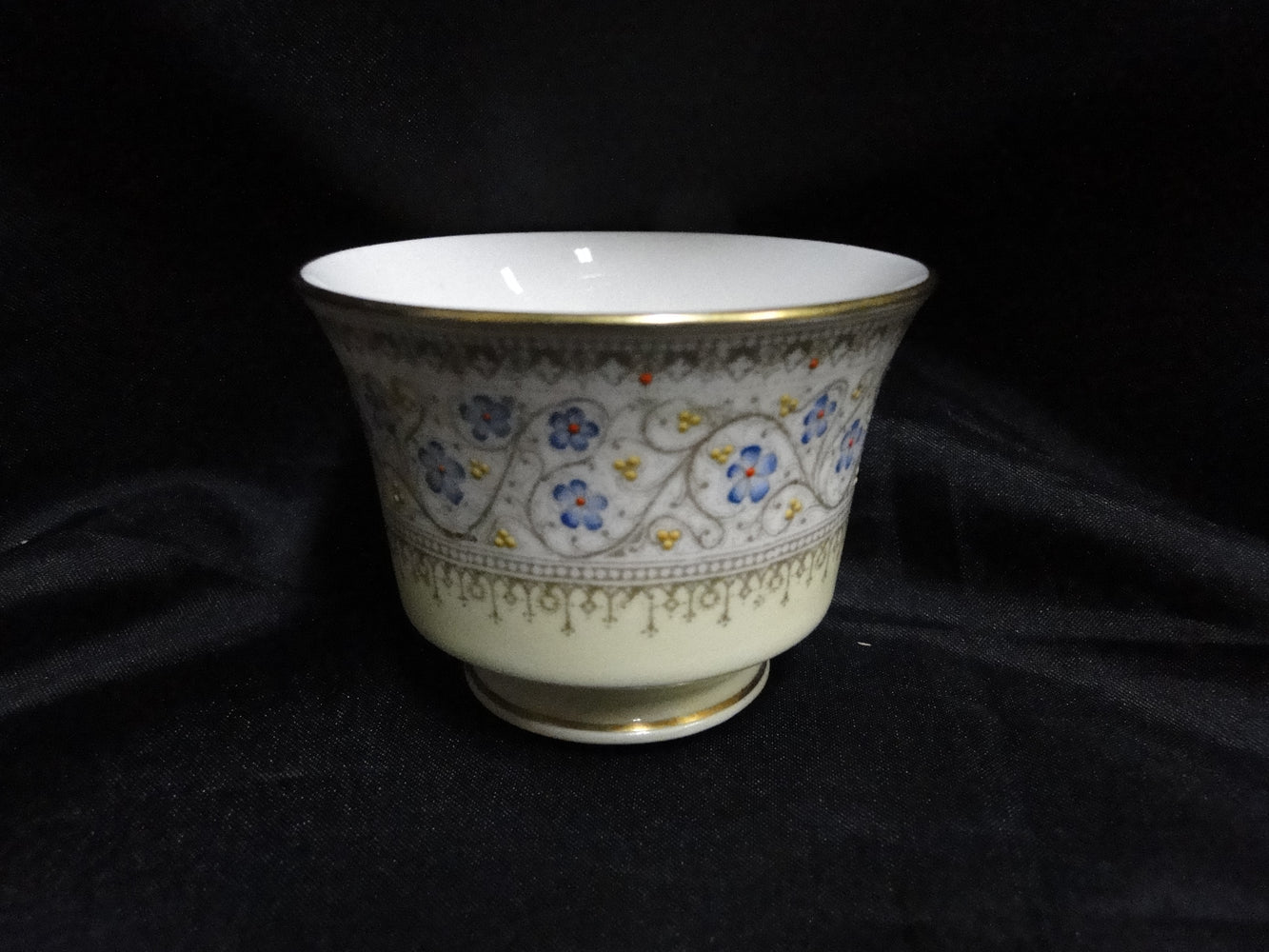 Royal Worcester Lady Evelyn, Scrolls, Florals: Small Open Sugar Bowl 2 1/8" Tall