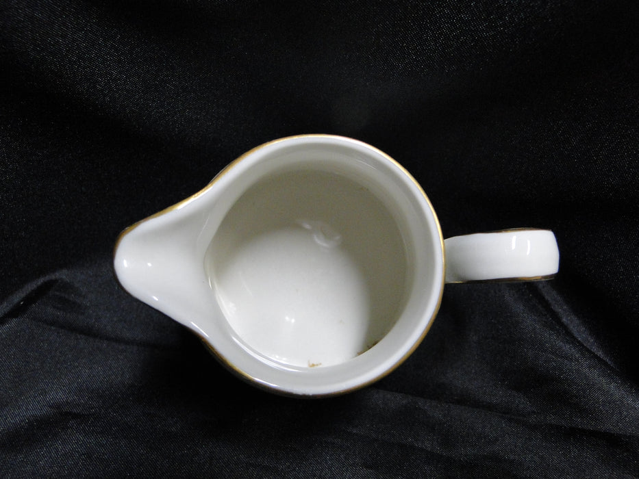 Royal Doulton Berkshire: Green Border & Laurel: Creamer / Cream Pitcher, 2 1/2"