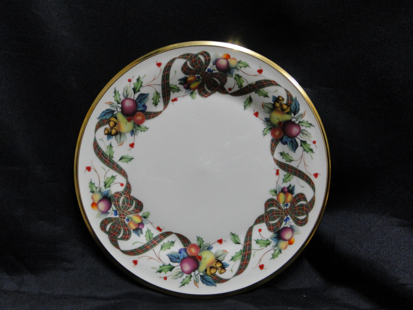 Lenox Holiday Tartan, Fruit, Plaid Ribbon: Salad Plate (s), 8 1/4"