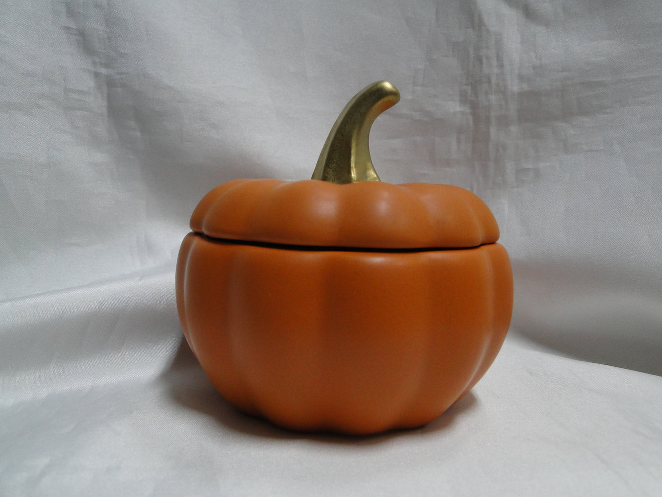 Ceramic Pumpkin Shape: Baker / Soup Bowl / Candy Dish w/ Lid,  14oz