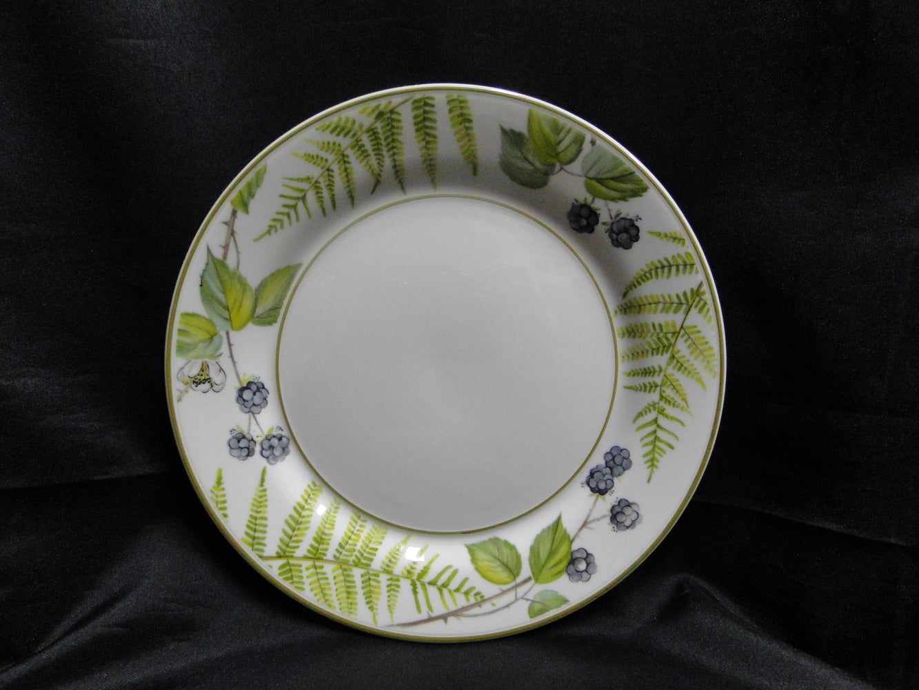 Villeroy & Boch Forsa, Berries & Leaves: Salad Plate (s), 8 1/4"